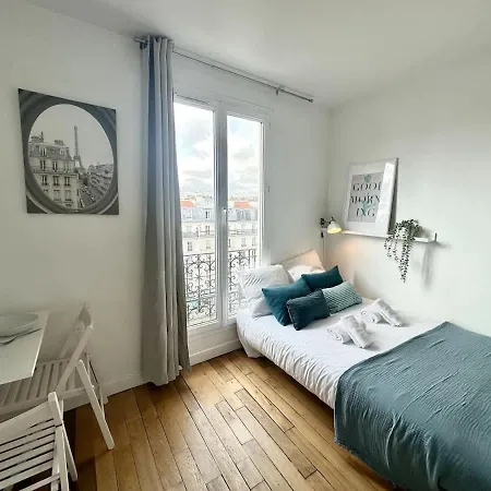 364 Deneuve -cosy Center Appartamento *