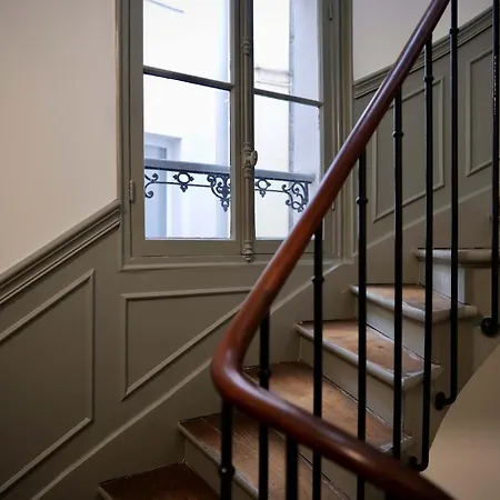 364 Deneuve -cosy Center Appartamento
